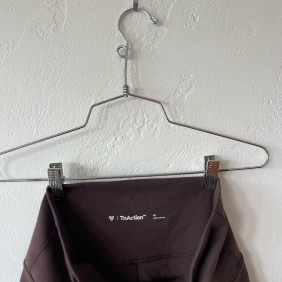 Aritzia TNA Action Chocolate Brown Bike Shorts Size Medium - Short Inseam - Picture 2 of 4